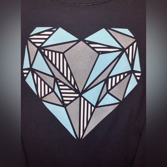 ivivva by Lululemon Girls 12 Tunic Top – Geometric Heart - Picture 4 of 5